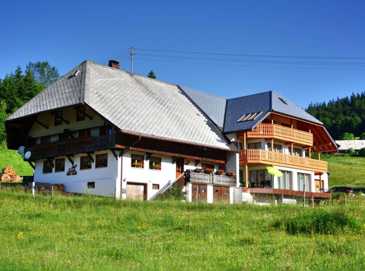 Buerschtehanse-hof * Ibach